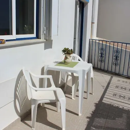 ホームステイ Oceanus With Private Kitchen, Bathroom And Terrace 300m From The